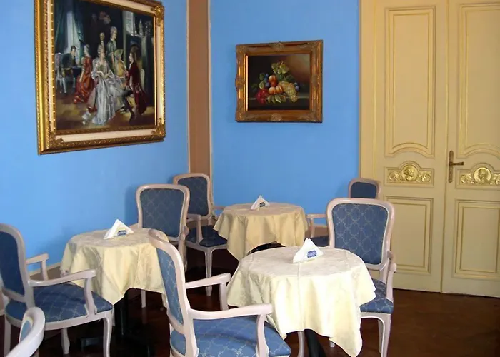 Aurora Hotel Syracuse