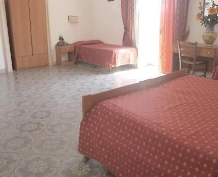 Aurora Hotel